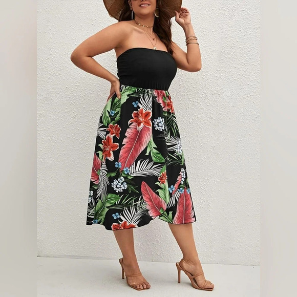 Shein-  Tropical Print Split Thigh A-Line Tube Dress - Picture 2 of 7